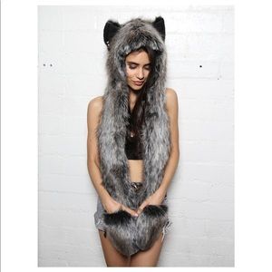 SpiritHoods Grey Wolf
